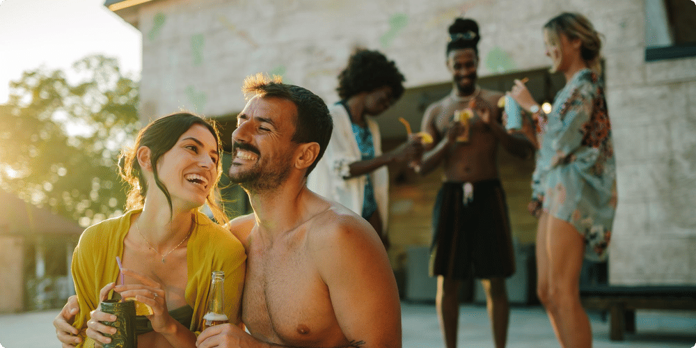 Pourquoi éclairer les abords de votre piscine ?